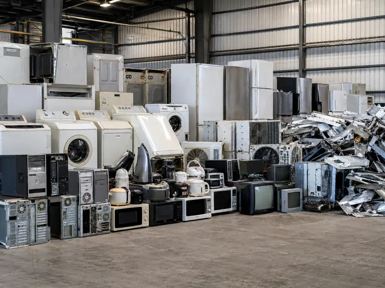 Waste appliances