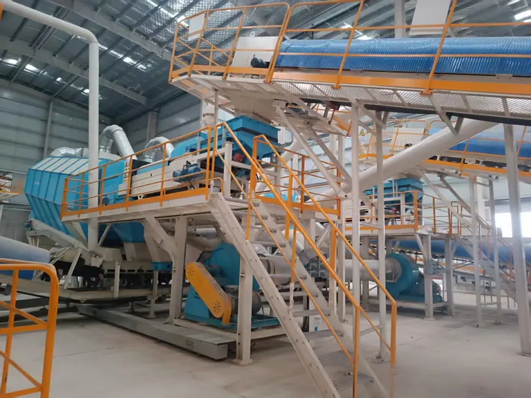 Máy phân loại bằng gió: nhà máy của khách hàng 1